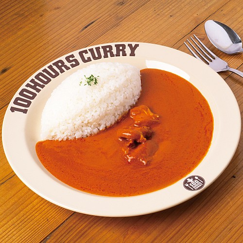 本格的なインドカレー、バターチキンカレー!お客様から「こんなに美味しいバターチキンカレー食べたことない!」とよく言われます。本格的なインドカレーのテイストなので、ナンにも良く合います。<br />
当然、100時間カレーの『うま味』と『コク』を楽しんでください。